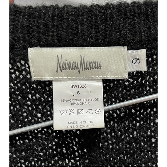Neiman Marcus Women Sz S Black Acry Mohair Cable Knit High Low Sweater Oversized - Picture 5 of 5